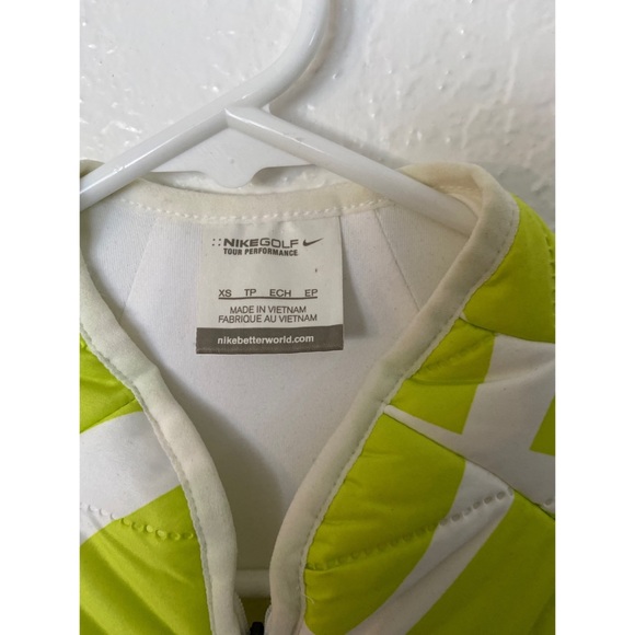 NIKE GOLF - ULTRA LIGHT FILLED VEST SIZE XS - Picture 4 of 9
